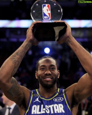 Kawhi Leonard Instagram - A year ago today, Kawhi won the Kobe Bryant All-Star MVP award #KawhiLeonard #KobeBryant #AllStarMVP