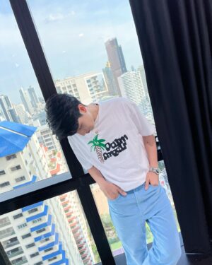 Kay Lertsittichai Instagram - ไม่เคยยิ้มแล้วหน้าหวาน เพราะยิ้มแล้วหน้าบานตลอด🤣 #palmangelsbkk