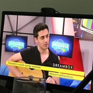 Kaya Giray Instagram - Dün kimler izledi bakalım?? 😛 izlemeyenler dreamtv.com sitesinden izleyebilirler kaydını 😝