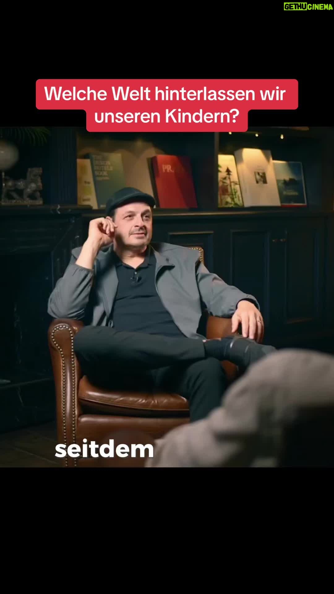 Kaya Yanar - 15.4K Likes - Welche Welt hinterlassen wir? - Im Interview mit Tahir Nadim Chaudhry #fy #fyp #welt #kinder #kayayanar