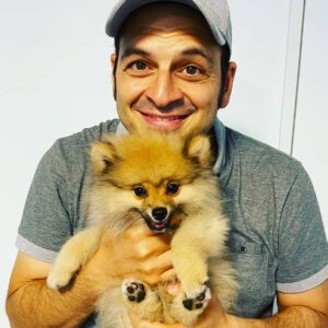 Kaya Yanar Instagram - Das ist Fritz, er ist Spitz, 
isst er Lakritz, ohne Witz
furzt er auf den Rücksitz.