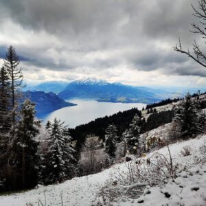 Kaya Yanar Instagram - winter is coming....
