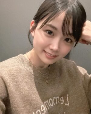 Kayano Masuyama Instagram - 明日も更新しようっと☁️