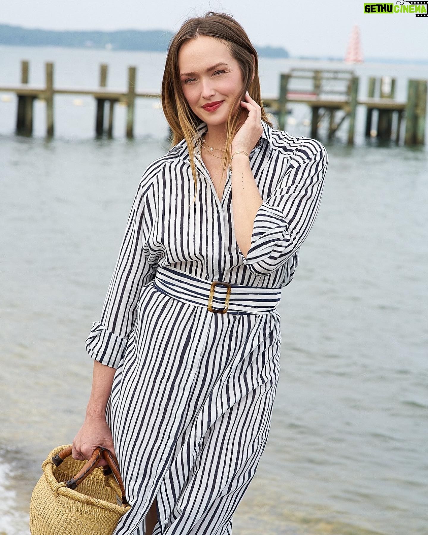 Kaylee DeFer - 713 Likes - Escape to paradise with this resort-style ensemble. Embrace the sun, sea, and style in every step you take. ☀️🌴
📸: @lorinklarisphotography
.
.
.
.
#resortgetaway #chicRetreat #sunsetserenity #shelterisland #shelterislandny #shelterislandnewyork