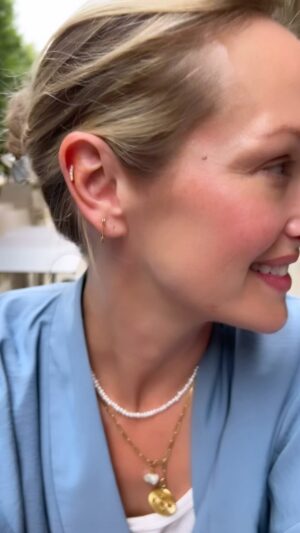 Kaylee DeFer Instagram - I just had the most amazing piercing experience @stoneparis yesterday! If you haven’t checked out their jewelry yet, you absolutely should! I don’t wear a ton of jewelry, but when I do, I want a timeless delicate piece I never have to take off. @marieponiatowski is such a talented designer and is hosting piercing events at her flagship store in Paris. I picked out the most beautiful earring called “The Line” and because it’s solid 24k gold they are able to use the piece immediately. I get to heal my piercing in style. Thank you @denisquimbrot and @marieponiatowski for inviting me to such a beautiful experience. This is hands down my new favorite jewelry line. #paris #jewelry #stoneparisbymarieponiatowski #stoneparis #gossigirl #gossipgirlfashion