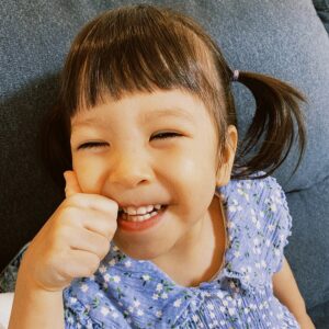 Kazisakku Instagram - お気に入りのワンピースを着て

「ぱぱー！みてみてー！かわいいしょー？」

とクルクル回りながら見せるおはるでした😊
ニコニコ嬉しそう🥰

#おはる🕊
#ヨメグラム