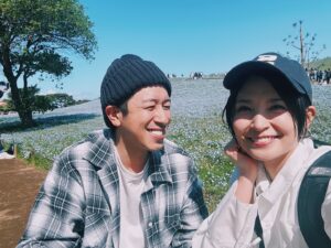 Kazisakku Instagram - 国営ひたち海浜公園へネモフィラを見に行ってきました🌼
ネモフィラは見ごろが過ぎてしまっていましたが、緑と水色のコントラストがとっても綺麗で可愛いくて、ネモフィラ一面のみはらしの丘は圧巻でした🩵🩵
菜の花がちょうど見ごろでとってもとっても綺麗でした🌼
2人でお花を見にお出かけなんて初めてだったのですが、とっても楽しかったです🩵
カジサックチャンネルでその様子が見られますので、まだ見ていない方はぜひ見てください✨
#国営ひたち海浜公園 
#カジサック