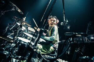Kazuki Arai Instagram - 👑🐃👑🐃

King Gnu Dome Tour THE GREATEST UNKNOWN

photo @ayumu10.18