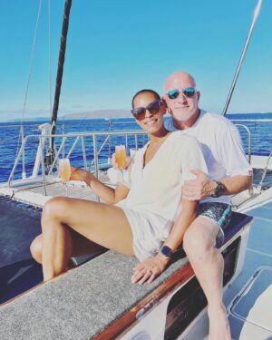 Kearran Giovanni Instagram - BEST DAY!! Out with family and friends in Maui… doesn’t get any better! @aliinuimaui @melissamasse