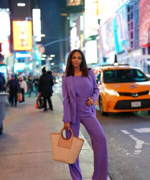 Kedist Deltour Instagram - There's no place like Times Square @caroline_biss