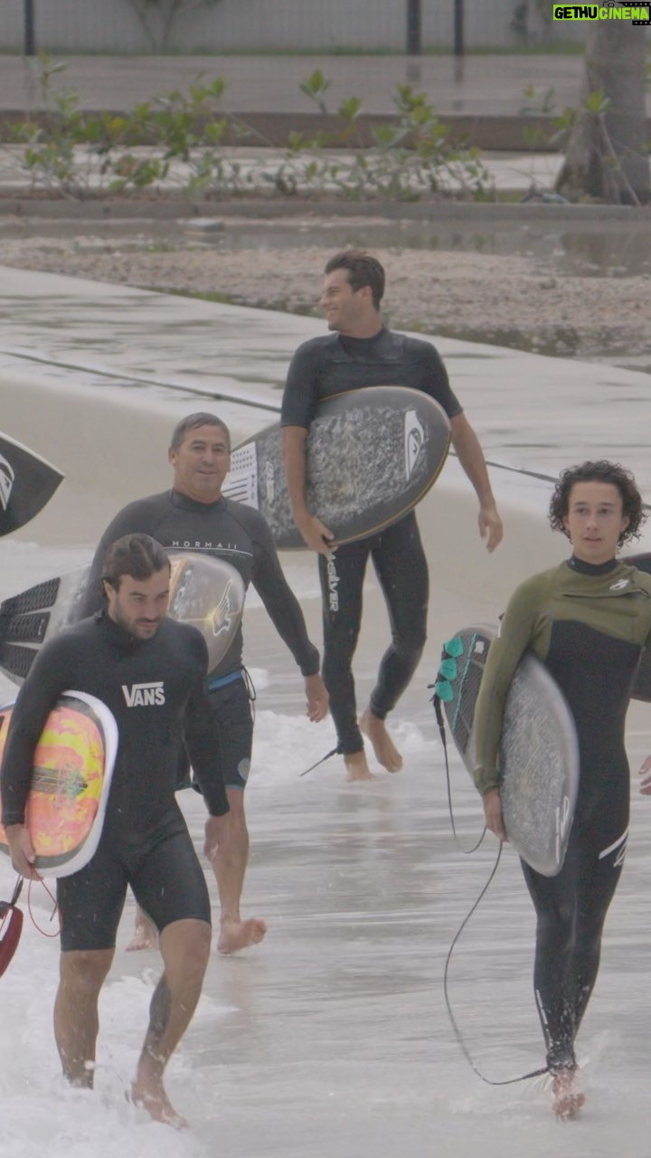 Keegan Palmer - 6.1K Likes - Sessão muito vibe na @surflandbrasil @wavegarden_official com um time de peso!
Super fun session with some heavy weight crew!
@mateusherdy @tucoarruda @keeganpalmer @pedrobarrossk8 @marcosffeijo
📷 @marinararruda