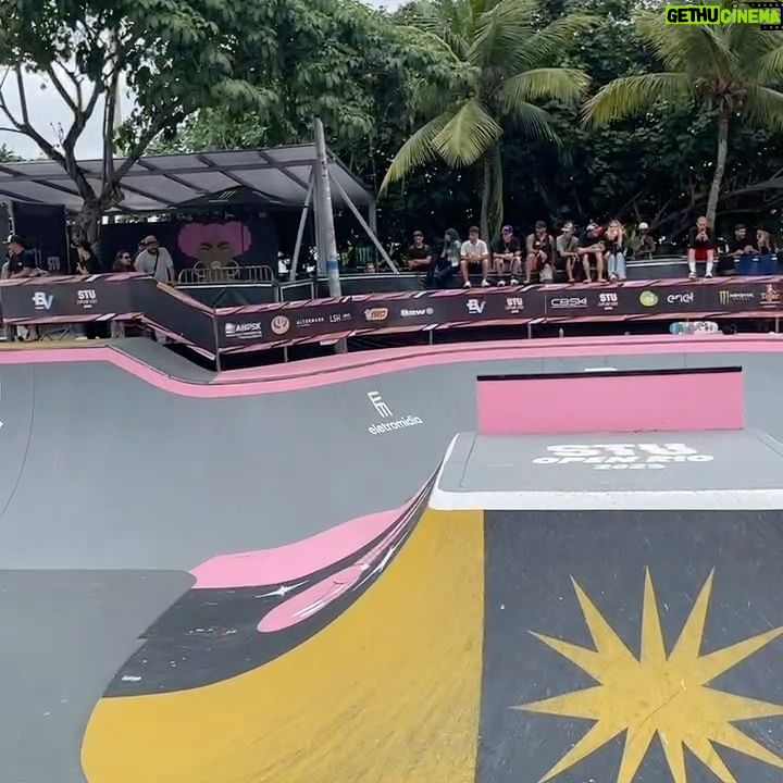Keegan Palmer - 11.3K Likes - Few months ago I spent the whole month in Brazil and I wanna go back RIGHT NOW!! 🫶🏼 also thanks again Pedro for the hospitality 🤝🏼