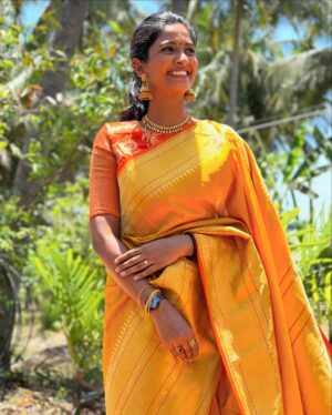 Keerthi Pandian Instagram - சூரியனின் நிறங்கள் ☀️ 🔥

#colours #sun