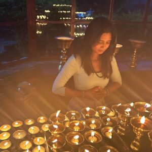 Keerthi Pandian Instagram - The different faces of #Dharamshala 

The mountains call felt like home. The land cradles you, the water makes you flow in your journey, the sky above reflects your dreams, the fire listens to you and the air embraces you. This place is magic! ✨

One of the most serene experiences of my life 🏔️