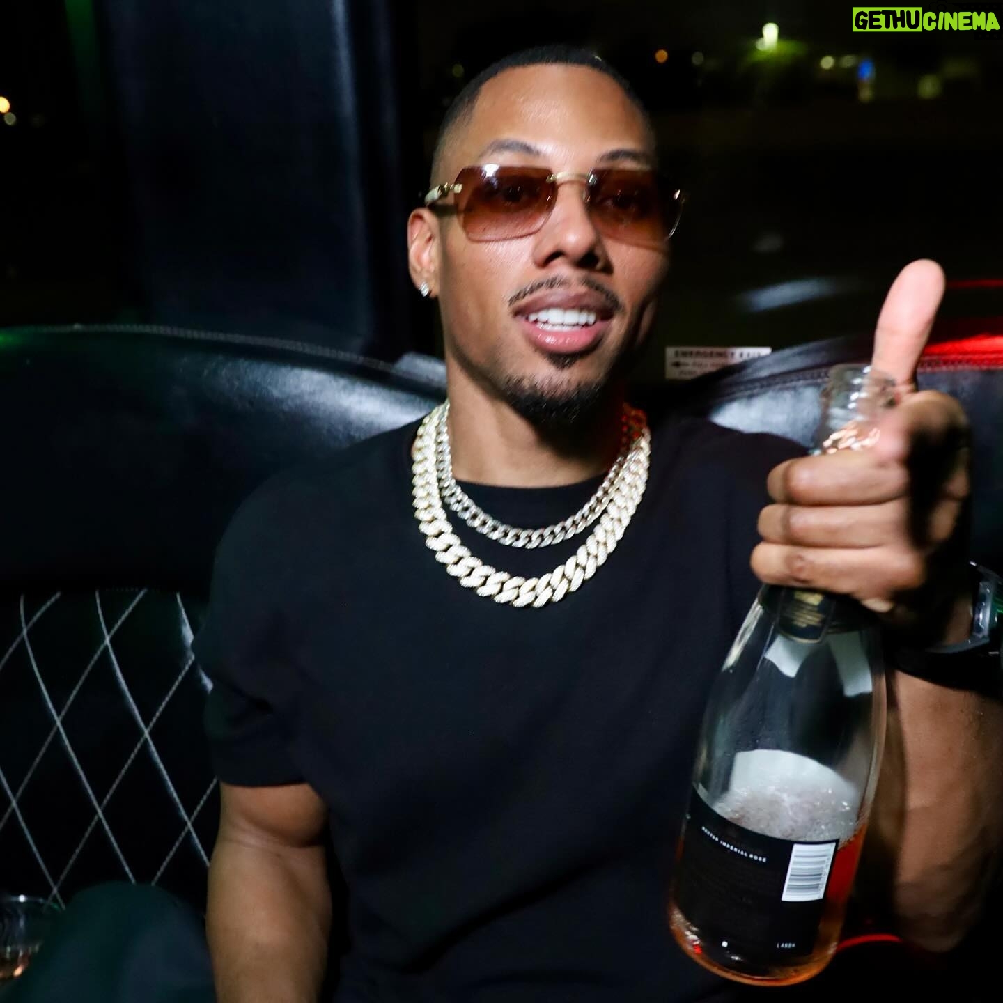 Keith Swift - 10.1K Likes - All those losses I done took..I appreciate the Wins!
📸 @royal_night_life