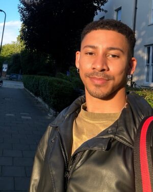 Keiynan Lonsdale Instagram - Come kick it with me, I’ll take care of you

🐉