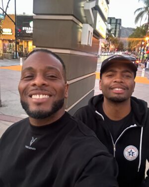 Kel Mitchell Instagram - Chilling with the birthday boy @lyrically_lyriccole as he hit the milestone of 25! Here’s to keeping it cool, making memories, and embracing the journey ahead. Happy birthday, son! 🎉Love ya!! #ChillVibes #QuarterCenturyCool #happybirthday