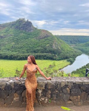 Kelcey Mawema Instagram - weddings in tropical climates >>>