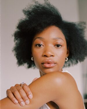 Kelcey Mawema Instagram - why isn’t there a fro emoji? 

Photographer: @jeremyjudelee
Photo/Styling Assist: @treydenzyl
Production Assist: @sabrinawc
Make-up: @mielenageartistry 
Hair: @erinklassenhair
Styling: @jadziascott_
Styling Assist: @jennifer.thach