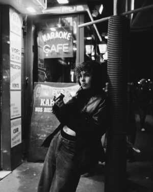 Kelly Depeault Instagram - Retrouvailles Nocturnes