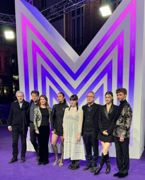 Kelly Depeault Instagram - Merci @seriesmania ALAIN TASMA alive you  @jeremygillet #tuesunestarbaby merci pour toi, Bravo à tout l’équipe et tout mes heart crush de tournage