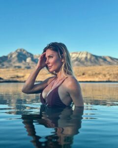 Actress Kelly Greyson HD Instagram Photos and Wallpapers May 2024