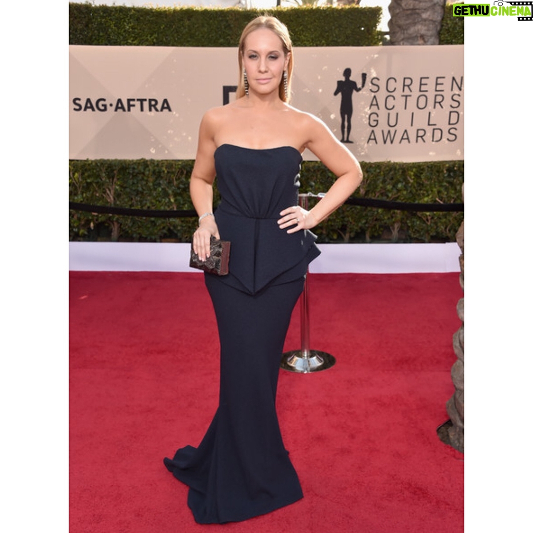 Kelly Karbacz - 1.3K Likes - ✨What a glorious night! Thank you @sagawards for a spectacular evening!!✨ #SagAwards #RedCarpet #OITNB @personapr
Hair: @aypruhl
Makeup: @chechelj
Dress: @nicolebakti
Jewelry: @officina_bernardi
Clutch: @emmkuony
Styling: @andrewgelwicks