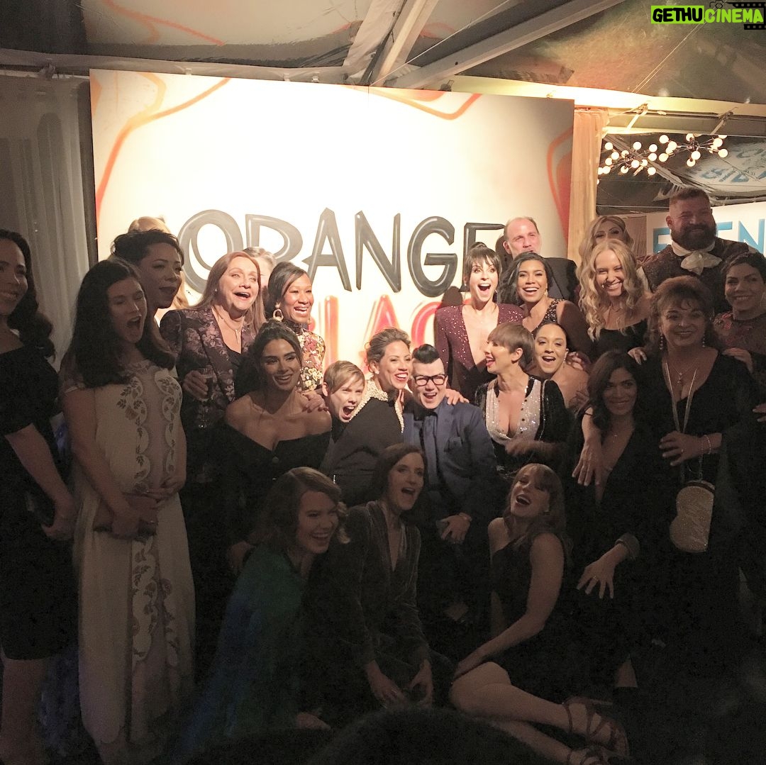 Kelly Karbacz - 2K Likes - #AboutLastNight Celebrating with @netflix and my stunning cast mates at the beautiful home of Ted Sarandos for his toast to the nominees. 🍾
#OITNB #SagAwards #TeamOrange @sagawards