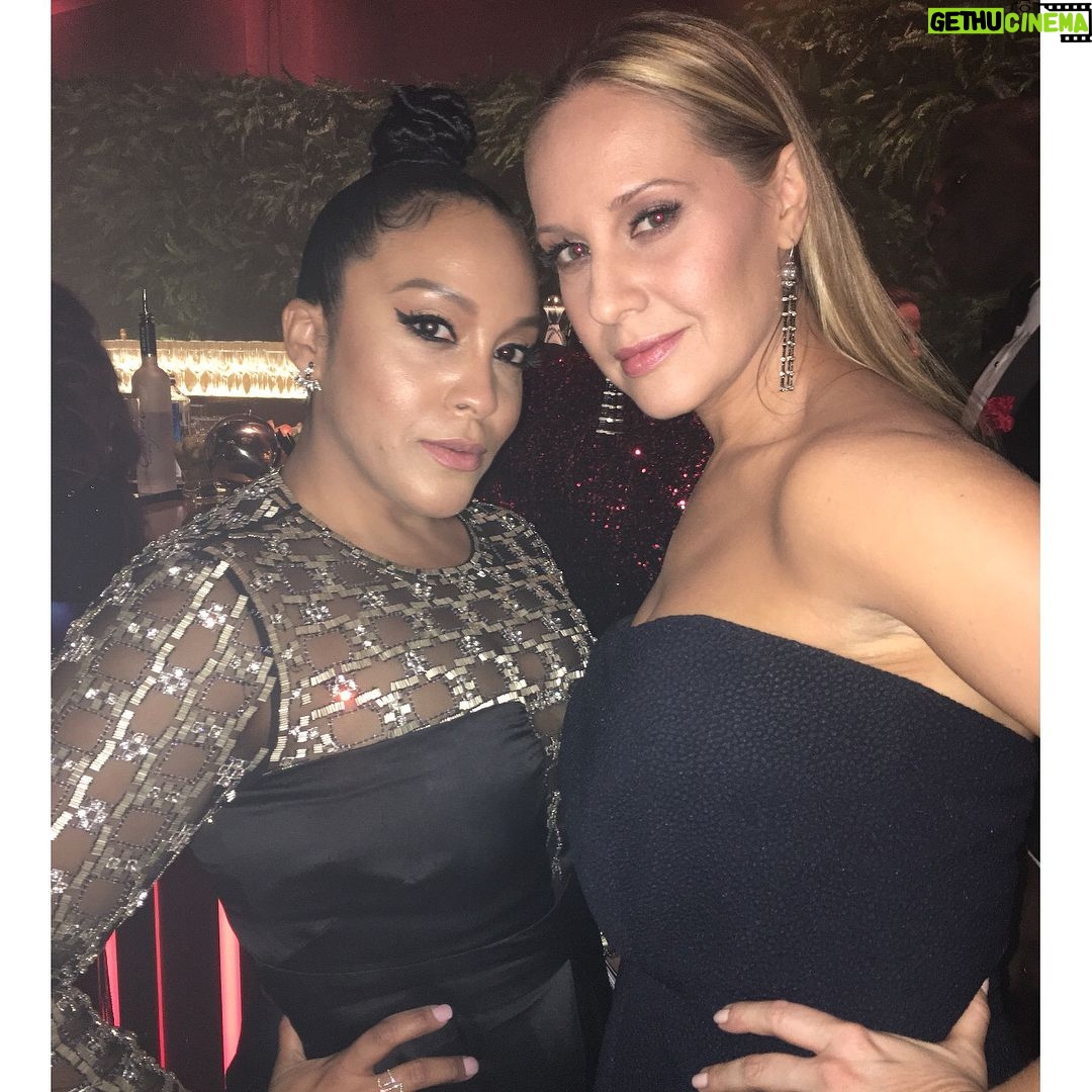 Kelly Karbacz - 658 Likes - #WCW 💖 Some more pics with my gorgeous cast mates from the #SAGAwards #AfterParty 💖
#OITNB #orangefamily @oitnb @sagawards