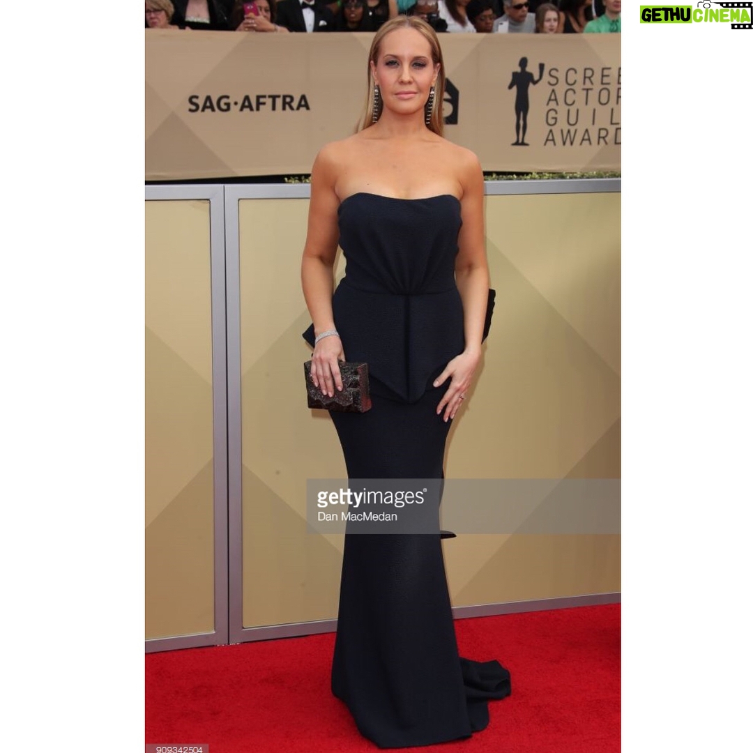 Kelly Karbacz - 1.2K Likes - #TBT Throwing it back to the #SagAwards #RedCarpet to thank my incredible dream team who made it all possible. To my glam squad @chechelj and @aypruhl who worked their magic and had me shining like a star, my stylist @andrewgelwicks who made me look and feel like Hollywood royalty, my publicist @cristinad91 for pulling it all together and being a superhero and guardian angel wrapped up in one, and my manager @rosierliz for being my support system and the most fabulous date a girl could ever ask for- thank you all from the bottom of my heart!! It truly takes a village and mine is the greatest. Love you💋xoxo
#OITNB @sagawards