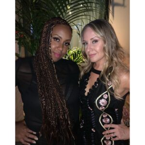 Kelly Karbacz Instagram - #AboutLastNight All the feels with my #orangefamily at the #OITNB Season 7 Premiere Party. What an epic ride!! #OrangeForever 🍊
#OrangeIstheNewBlack #oitnbseason7 #premiere #netflix #Sankey @oitnb @netflix