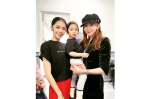 Kelly Liao Instagram - #ExileLive2023inTaipei 
感謝志玲姐姐的邀請 @chiling.lin 
能站上這麼棒的舞台
在TAKAHIRO San 動人的歌聲中
與姐夫AKIRA San一起舞蹈 
實在太幸福了！
@exiletakahiro_official @exileakira_official 
從彩排到正式演出的過程
充分感受到Exile每位成員
及EXPG所有學員們 @expg_studio_taipei 
滿滿的活力與熱情
很幸運能在現場看到大家非常專業精彩的演出！熱血沸騰感動之餘
也深感榮幸能參與其中🤍
謝謝這個美好的夜晚:)

今回、Exileの素晴らしいコンサートで皆様と一緒に出演せていただき本当に光栄です。
TAKAHIROさんの素敵な歌声と、AKIRAさんと一緒に踊れたてとても幸せでした🥰 
皆様ありがとうございました！
お疲れ様でした！

#Exile #TiAmo #wonderfulnight