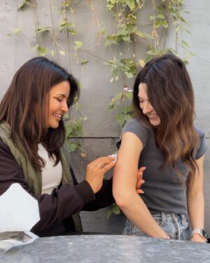 Kelsey Bascom Instagram - girls with gadgets 💪🩵

One of my favorite memories this year was meeting and connecting with other t1ds in real life. It’s kind of crazy to think about… because we all met here on instagram, but that’s actually what I love most about this account and this t1d community. Living with type 1 diabetes can feel soooo isolating and meeting other t1ds irl is one of the BEST feelings 🥹 because after years of feeling so alone in this disease, all of a sudden you don’t feel so alone anymore 💙💙💙 #t1dlookslikeus 

#type1diabetes #t1dlookslikeme #typeonediabetes #diabetes #t1dawareness #girlswithgadgets #t1dwarrior #type1warrior #type1diabetic