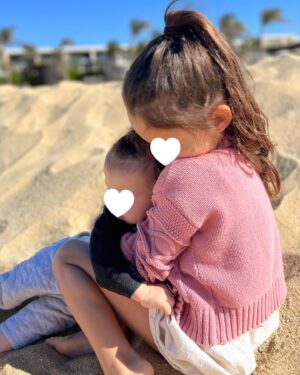 Kelsey Crane Instagram - To be present for your love is the greatest joy of my life 💚 today and every day 💚