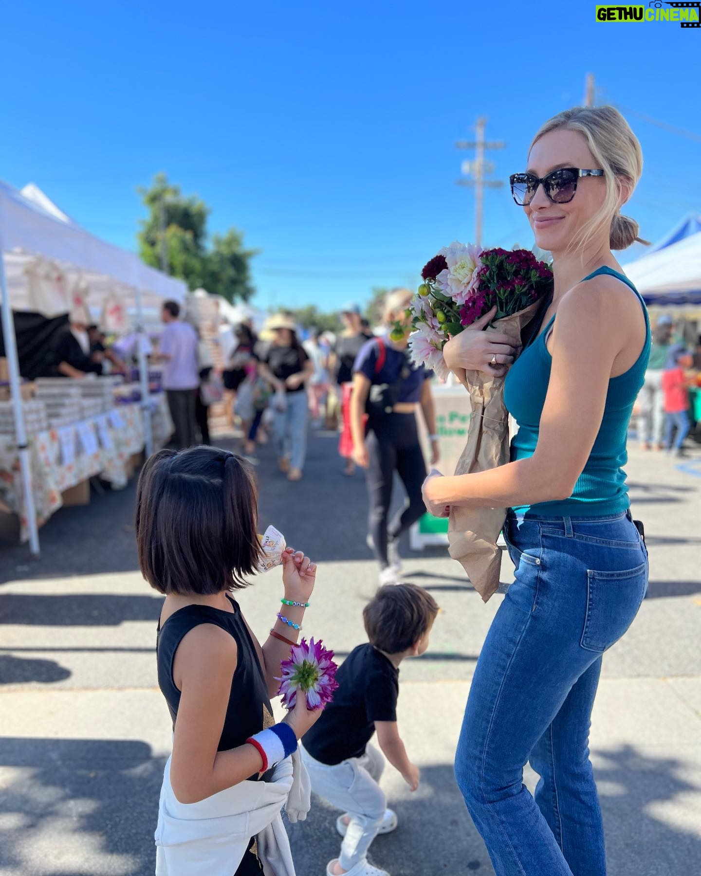 Kelsey Crane - 569 Likes - Shop Farmers’ Markets 🪻🌼🌸 Support our Farmers 🌱 #EatOrganic #EatLocal #SupportOurFarmers & #Farmworkers