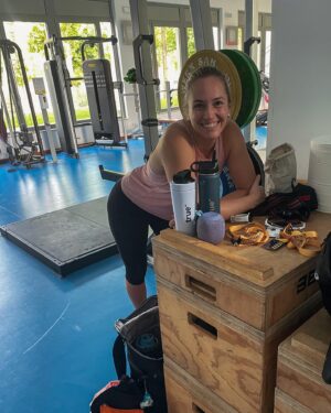 Kelsey-Lee Barber Instagram - My absolute favourite recovery drink is @trueprotein WPI 90 whey protein, banana and honey  flavour. 🍌🍯 

#TrueAthlete #TheNaturalEdge #TrueProtein #Ad #athletics #trackandfield #thatjavelingirl #javelin #gymtraining