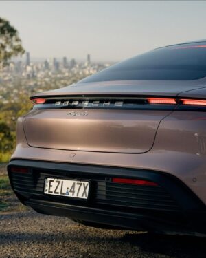 Kelsey-Lee Barber Instagram - Inspired by the strength and power of the all-electric Porsche Taycan, Australian Olympic athlete and World Champion javelin thrower, @kelseyleebarber, trains hard to remain at the top of her game as she gets ready to head to the Paris 2024 Olympic Games. 

#PerformanceDriven #PorscheTaycan