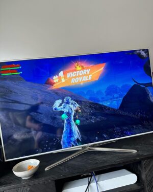 Kelvin Boerma Instagram - 🧸⚽️📖✍️⛳️🍟🎮🎳🥩🧸
