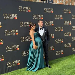 Kelvin Fletcher Instagram - Amazing night at the Olivier Awards tonight celebrating the exceptional talent throughout British Theatre 🎭 

Suit @whitfieldandward 
Wife @liz_fletcher83 

@gettyimages 

#olivierawards