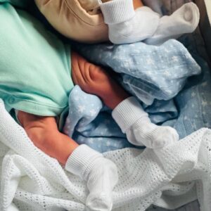 Kelvin Fletcher Instagram - A gift from God 🙏🏻

Welcome to the world my little boys ❤️

#ifyoucouldseemysmile