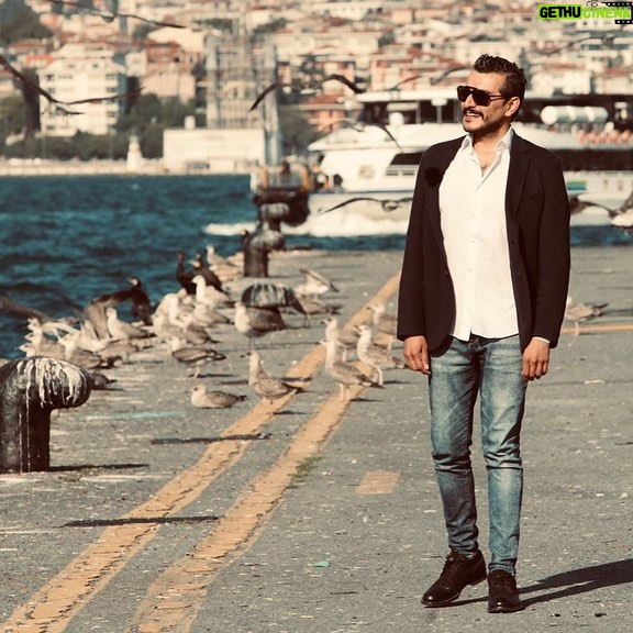 Kemal Uçar - 2K Likes - bu ve daha bir çok keyifli an saat 11.20 de @trthaber ‘de😎
@vapurdacaysimitsohbet @omer.ozturkofficial