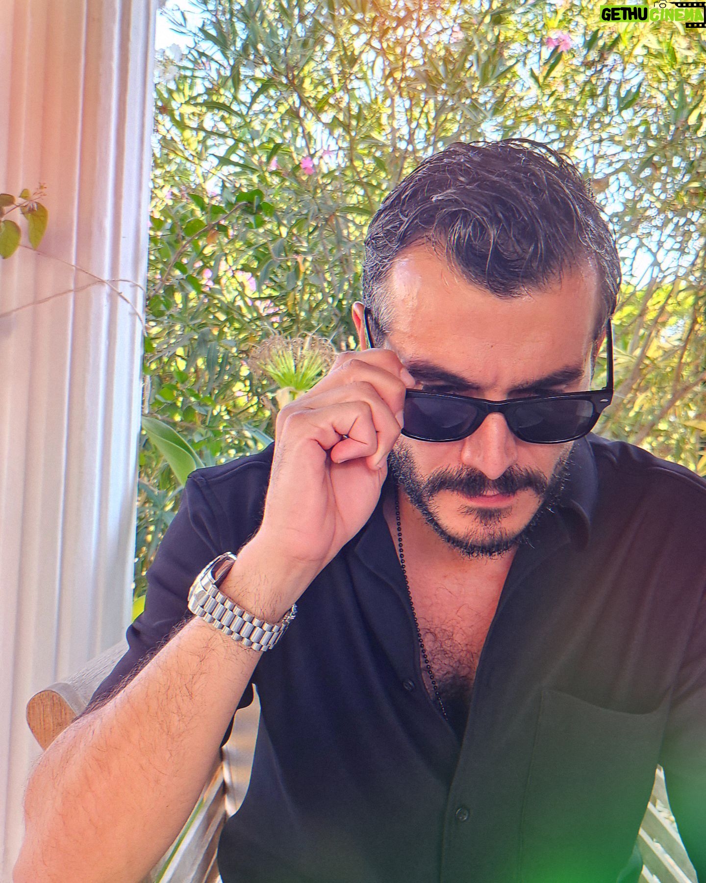 Kemal Uçar - 1.8K Likes - "bu üçlü çok güçlü, böyle yaz!" dedi.
@baharhaznedarr
📷: @sabriye_ucar