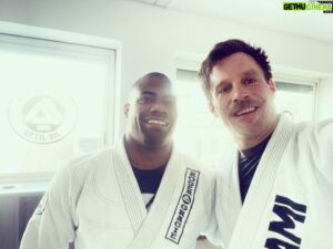 Ken Duken Instagram - In Rome training at @rga_roma with amazing #professor @luis.sennabjj #happyme thank you for sharing your knowledge with me 🙏 if you’re in Rome and you do #brazilianjiujitsu you must visit this amazing place 🤙🔥❤️