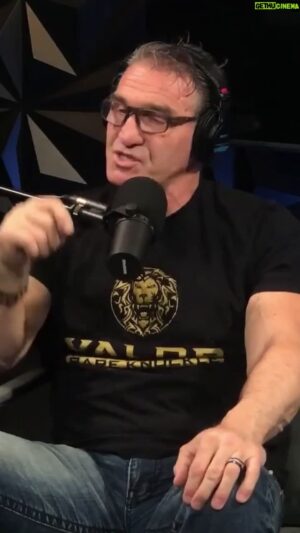 Ken Kilpatrick Instagram - Hats off to influencers getting in the ring 🥊

Watch more @bouttimethepodcast (E1) 🎙️
#reels #podcast #bouttime #kenshamrock #boxing #pfl #bareknuckle #mma #influencer #fitness #training #grappling #fight #fighter #fighting #influencerboxing #chessboxing #ufc #martialarts #combat #knockout #fights #fyp #shorts