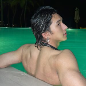 Ken Prarunyu Sooksamran Instagram - 40° หมายถึงแดดหรืออะไรนะ