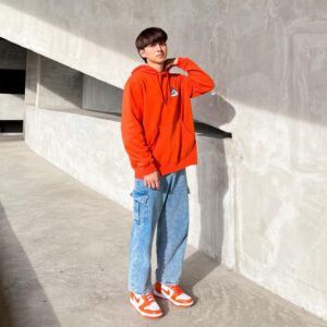 Ken Prarunyu Sooksamran Instagram - 🧡