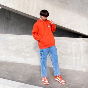 Ken Prarunyu Sooksamran Instagram - 🧡