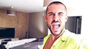 Ken Quer Instagram - 