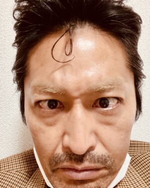 Ken Yasuda Instagram - #しもべえ 
今夜10時よりスタート
観てください！
#NHK 総合
#私しもべえいっさい喋りません