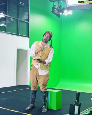 Kenan Ece Instagram - Dubai’de Theatre of Digital Art için motion capture teknolojisiyle çekilen ve hologram olarak gösterime girecek “The Little Prince” çekimlerinden… Tiyatroyla teknolojinin birleştiği çok özel bir deneyim benim için. @illusionistdigitalartstudio
